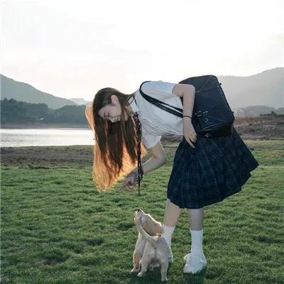 在波威